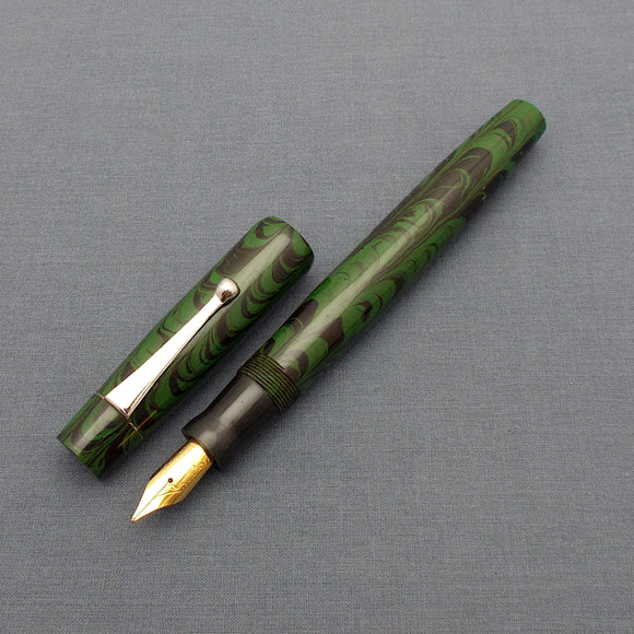 KIM ACR Regular TSO Handmade Ebonite Fountain Pen - Green/Black Rippled