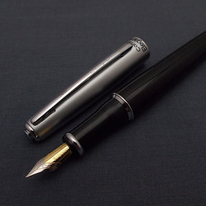 Camlin Elegante Fountain Pen with Kanwrite Flex Nib - Black