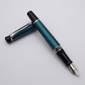 Kanwrite Heritage Piston Filler Fountain Pen - Pearl Green/Black - 1