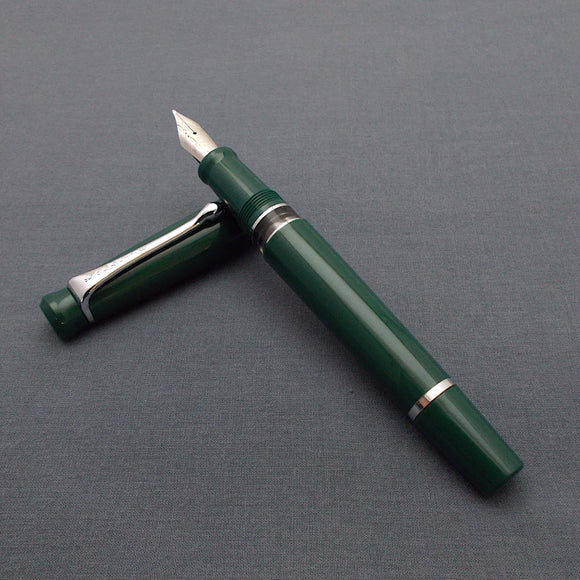 Kanwrite Heritage Piston Filler Fountain Pen - Green