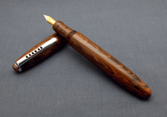 Madras Ebonite Seamless Big Handmade Fountain Pen – Brown and Black Mottled