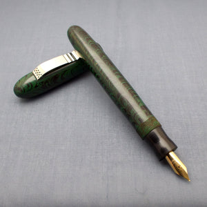 KIM ACR Jumbo Cigar Handmade Ebonite Fountain Pen with Kanwrite Nib - Green/Black Rippled