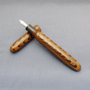 KIM ACR Jumbo Cigar Seamless Clipless Handmade Ebonite Fountain Pen - Brown Rippled