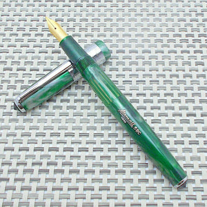 Airmail/Wality 58C Eyedropper Fountain Pen - Green Marbled (Fine Nib)