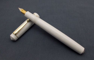Click Aristocrat White Fountain Pen 3-in-1 Filling with Fine Nib - Gold Trim