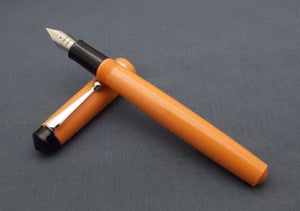 Click Aristocrat Amber Fountain Pen 3-in-1 Filling with Fine Nib - Chrome Trim