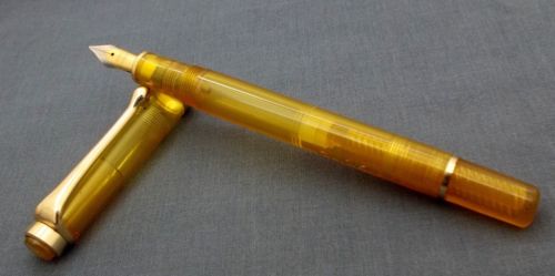Click Tulip Trans Piston Filler Fountain Pen - Translucent Yellow